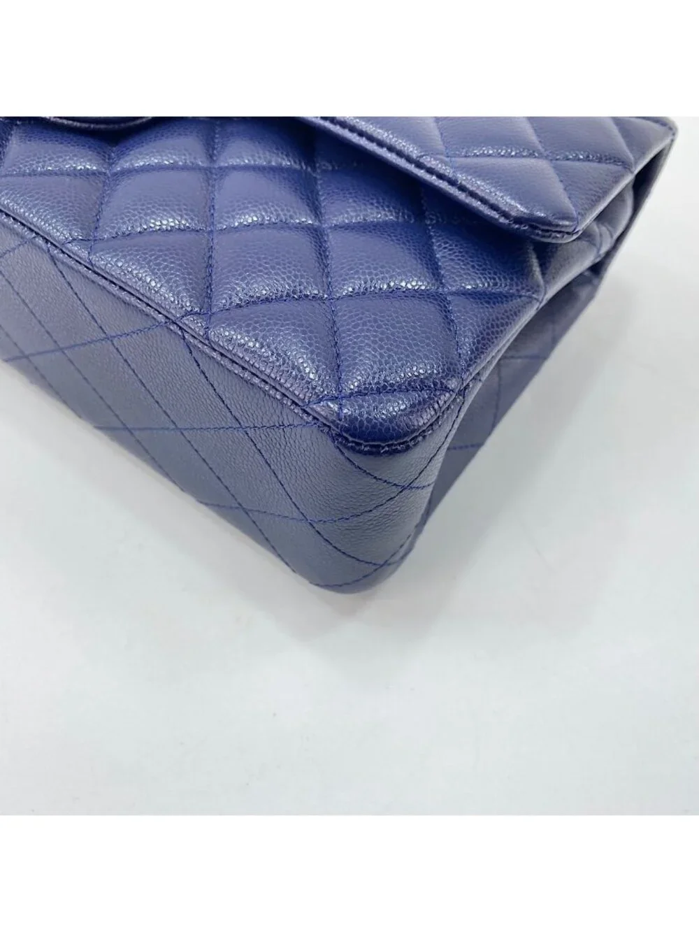 Chanel Shoulder Bag Quilted 25